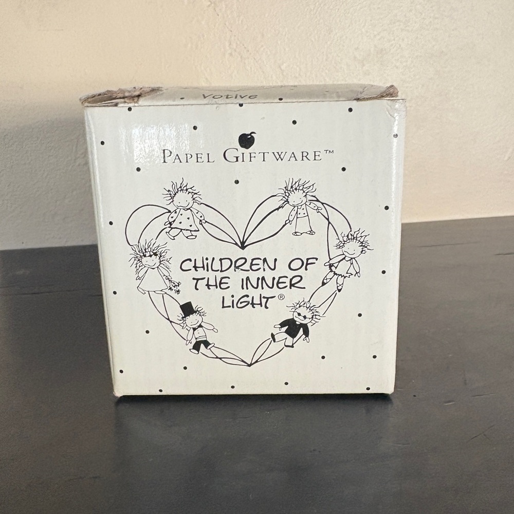 Papel Giftware Children of the Inner Light candle.Mother & Daughter; NWT